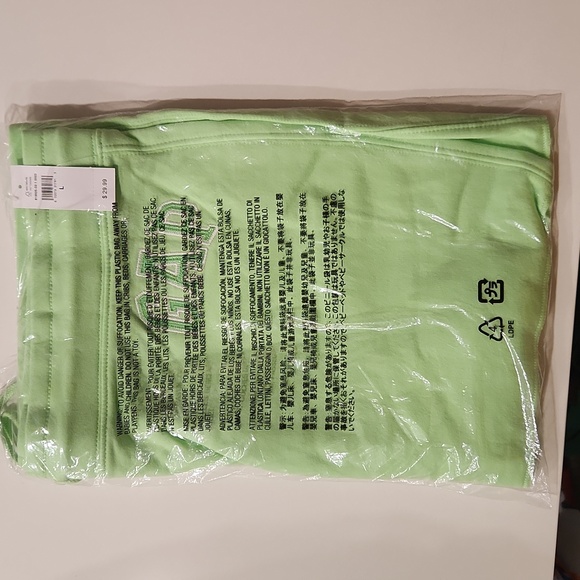 GAP Pants - GAP women shorts